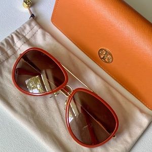 Tory Burch Aviator Sunglasses